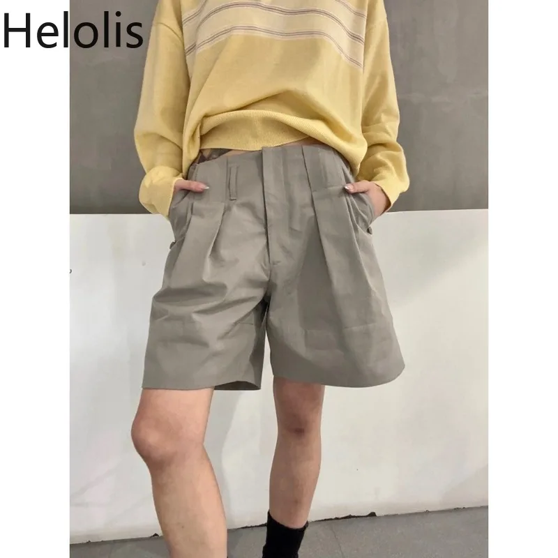 

Helolis Pleated Shorts 2025 Spring and Summer New Simple Casual Loose Straight Five-point Pants