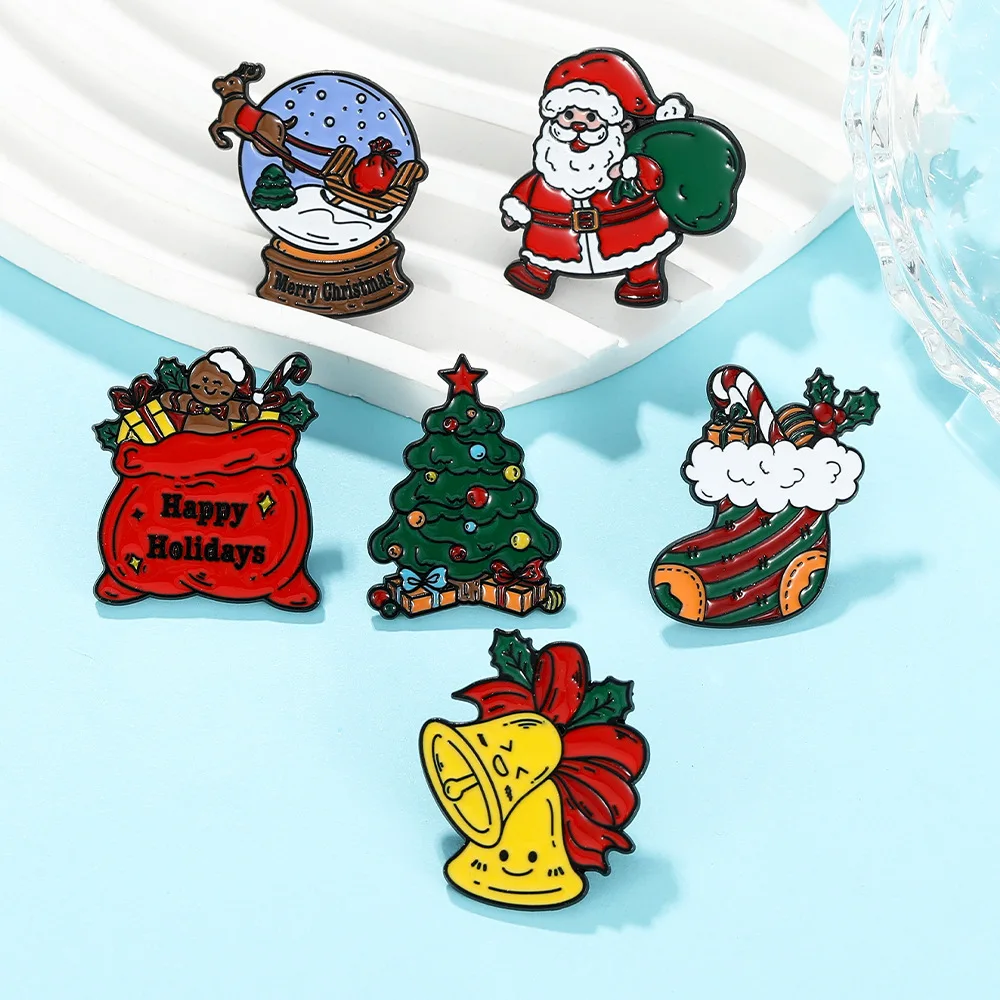 Christmas Stockings, Christmas Tree Bells Enamel Pins Christmas Bag Brooch Cartoon Animal Badges Denim Lapel Pin Jewelry Gift