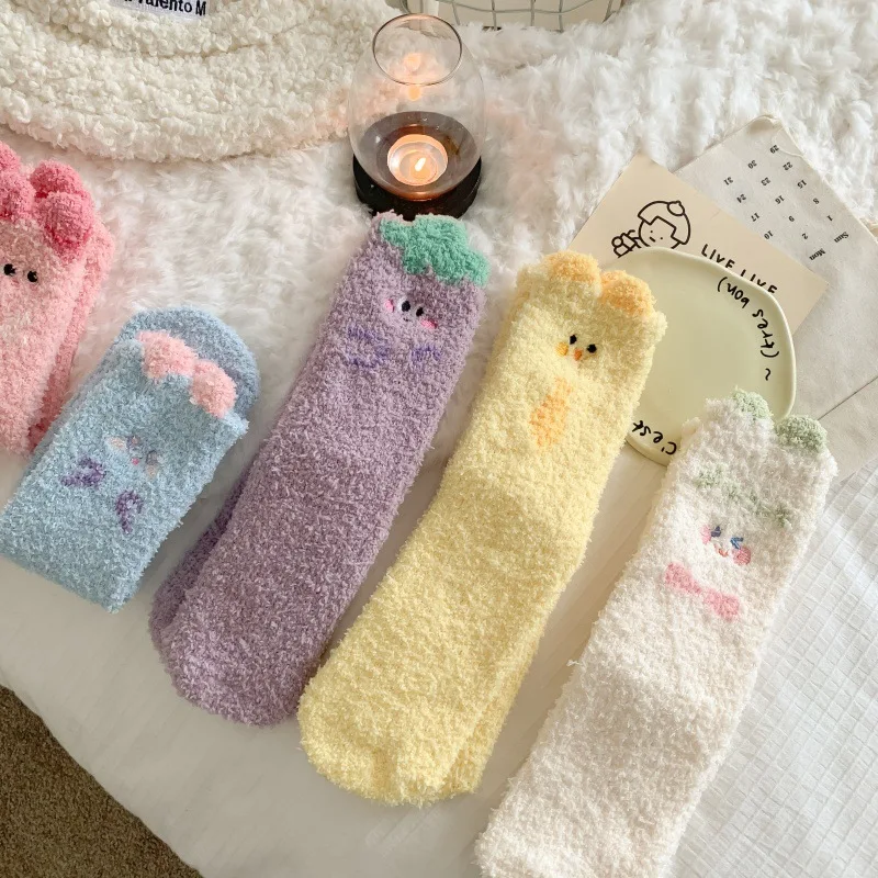

5 пар женских носков, зимние толстые, мягкие, удобные, из кораллового флиса, комплект носков-тапочек с мультяшными животными, каваи, милые милые носки средней длины