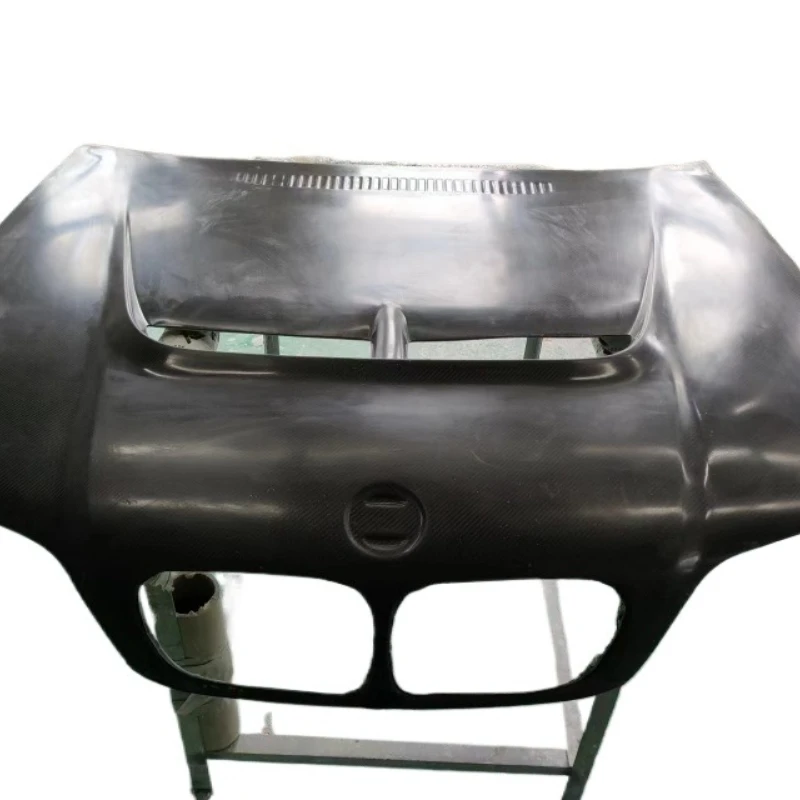 

Suitable for BMW E46 two-door modified carbon fiber hood, hood