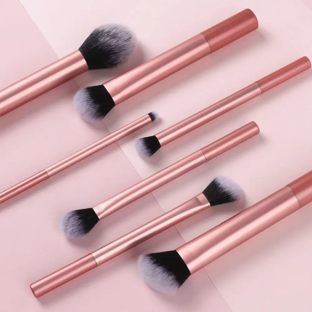 Set di 7 Pennelli da Trucco Morbidi alla Moda con Setole Sintetiche Facili da Pulire Pennello per Blush Pennello per Ombretto