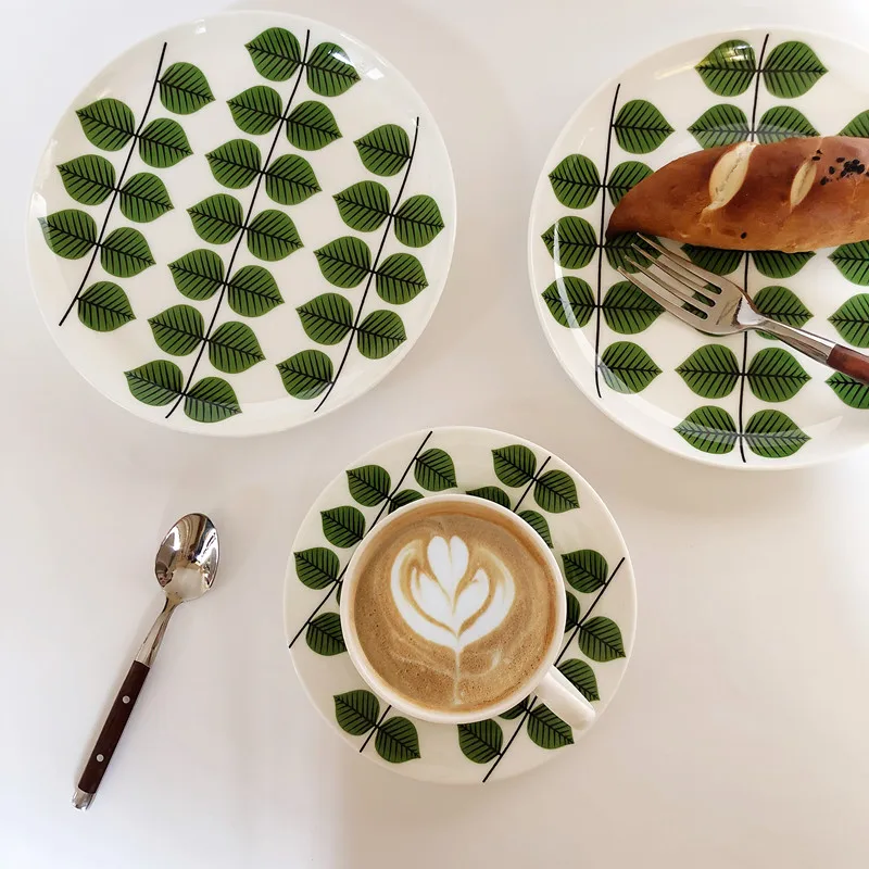 

Nordic Style Bone China Coffee Cups and Saucers, Tea Cups and Plates, Home Cakes and Snacks, Breakfast Plates and Tableware.