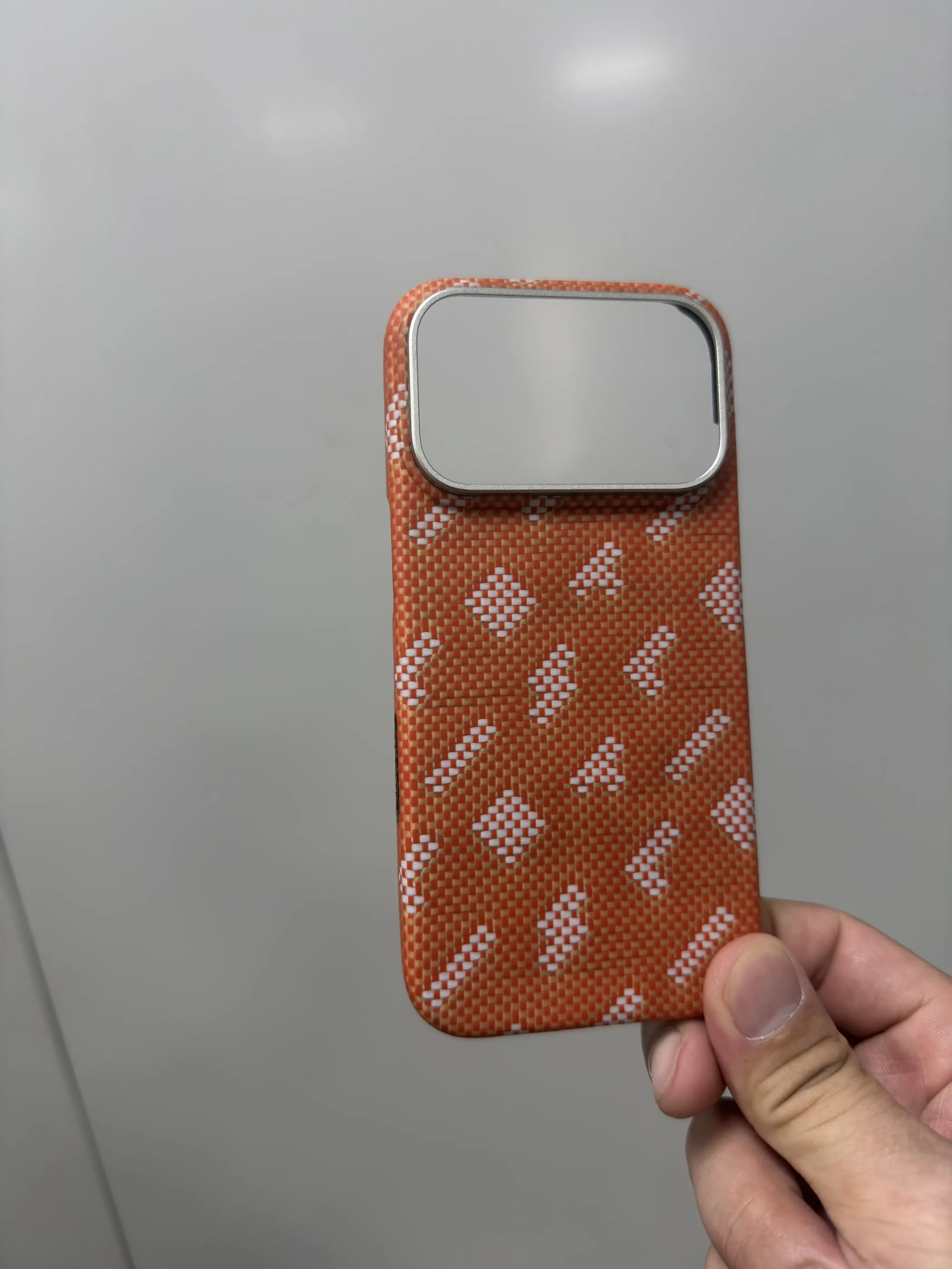 

Orange applicable iPhone 17 Pro Max Kevlar phone case 17pro Apple 17air carbon fiber protective cover
