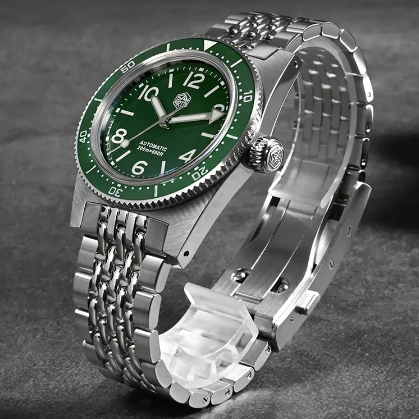 San Martin Men Automatic Watch 37mm Mechanical Wristwatch Sapphire Diver 20ATM Waterproof BGW-9 Luminous PT5000 Adjustable Clasp