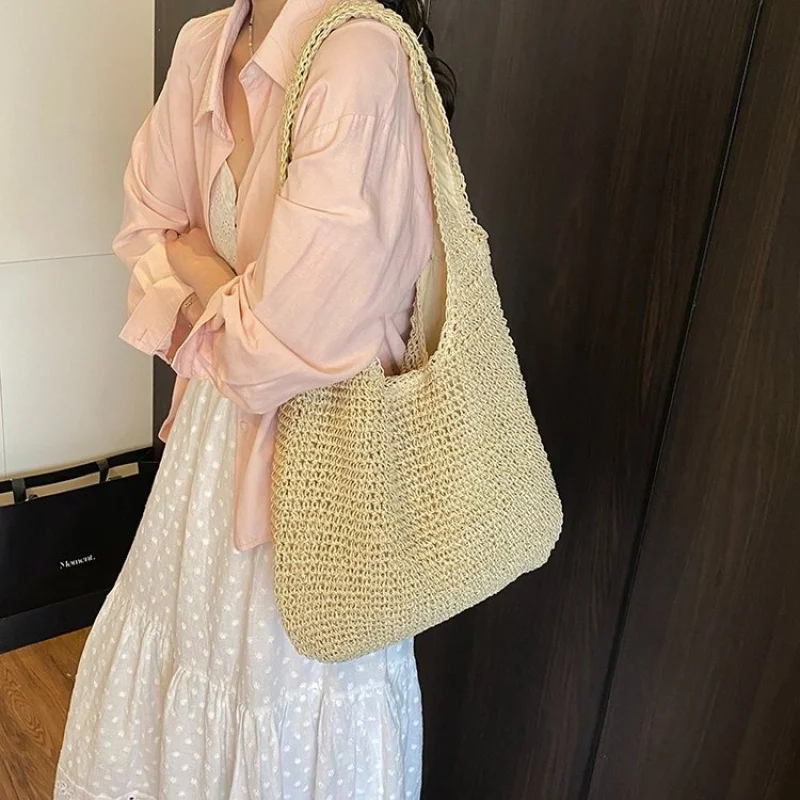 

Модная женская сумка с буквенным логотипом и однотонной минималистской кожей высокого класса