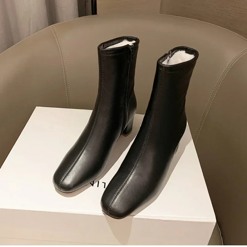 2023 Winter Warm Plush Women Ankle Boots Fashion Zippers Thick High Heel Shoes Street Style Warm Ladies Short Boot Women Shoes