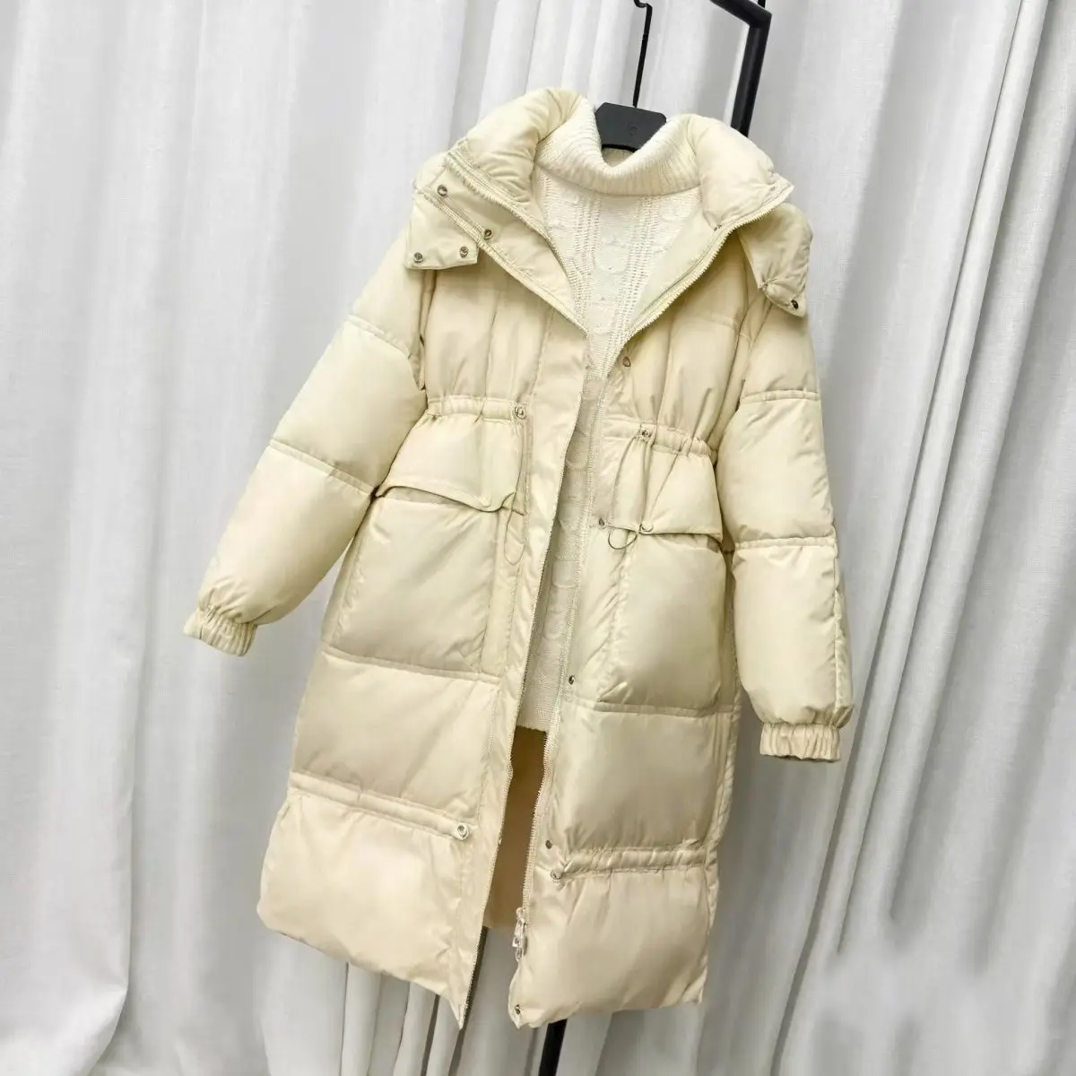 Winter New Women's Down Jacket Loose Commuter Hooded Strap Jacket