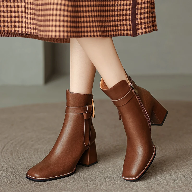 2022 Autumn/winter Women Boots Square Toe Chunky Heel Shoes Split Leather Short Boots for Women Side Zip High Heel Retro Boots