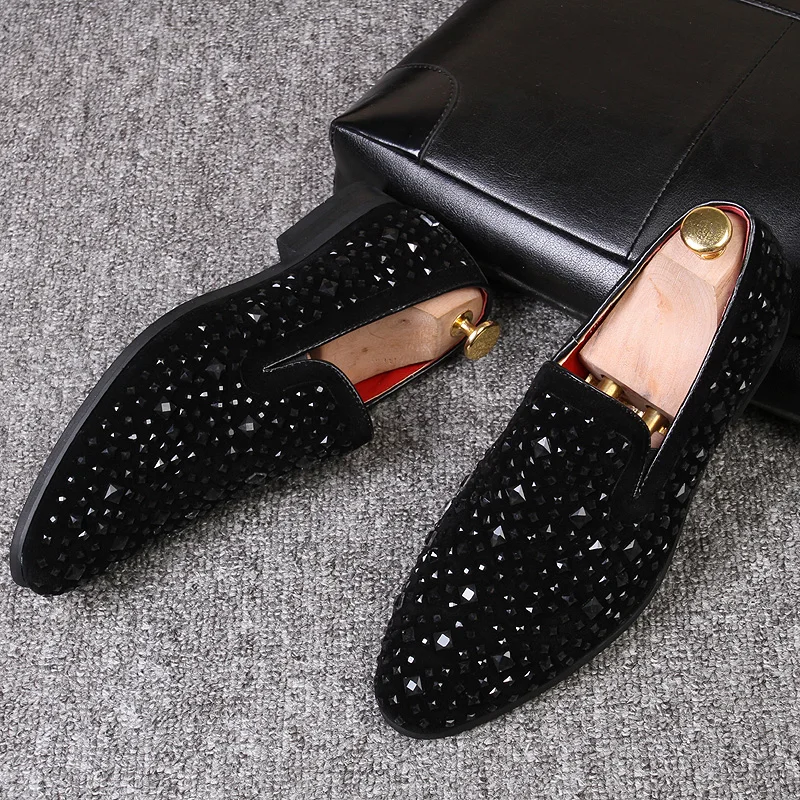 Black Shoes for Men Spikes Brand Mens Loafers Shoes Man Luxury Denim Metal Sequins High Quality Casual Men Shoes