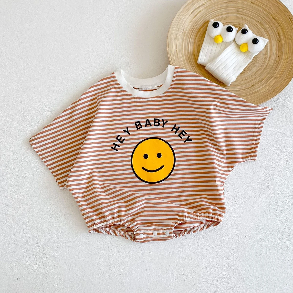 INS summer new baby and children\'s jumpsuit, baby girl cotton short sleeved smiling face printed striped jumpsuit, crawling jump