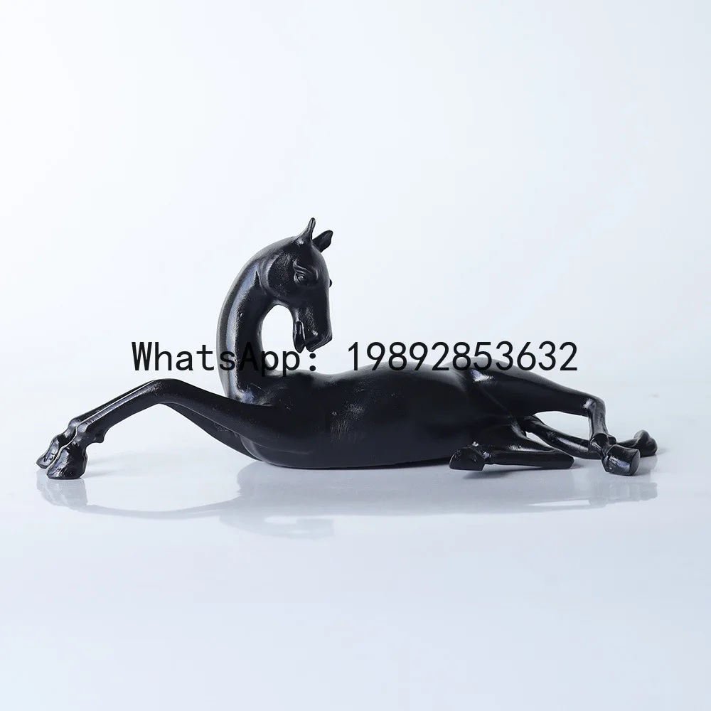 

Metal Handicrafts Black Horse Simulation Animal Sculpture Black Horsereclining Statue Metal Figurine Home Decoration Accessories