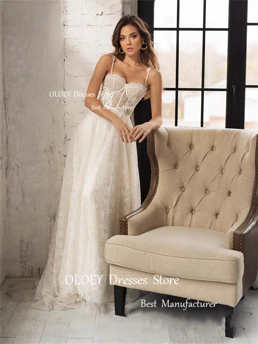 OLOEY Exquisite Ivory Wedding Dresses Photoshoot Appliques Spaghetti Straps Silky Tulle Bridal Gowns Floor Length Corset Back