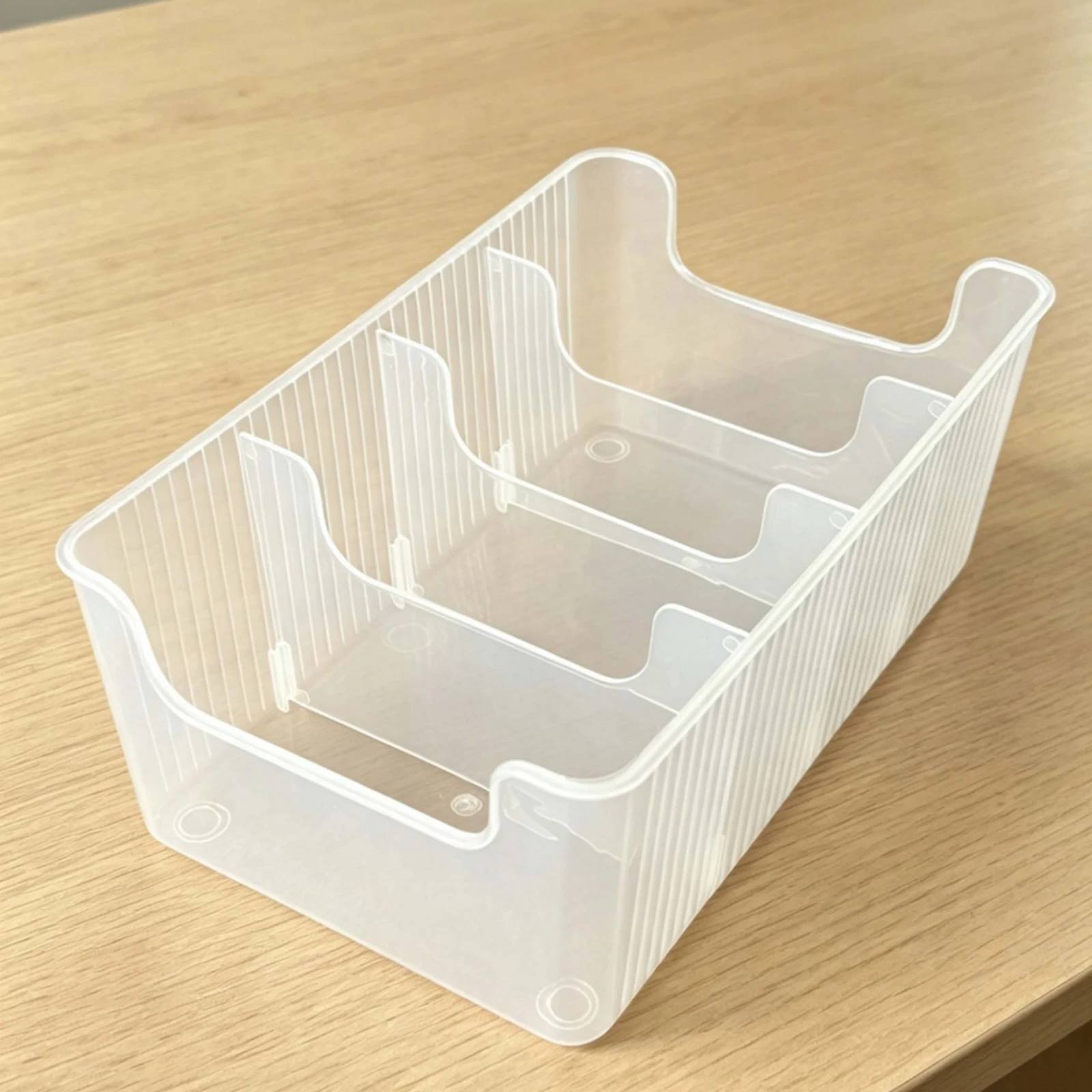 Adjustable Divider Box Transparent 4 Compartment Organizer Box Plastic Compartment Container Ribbed Sides Rectangular