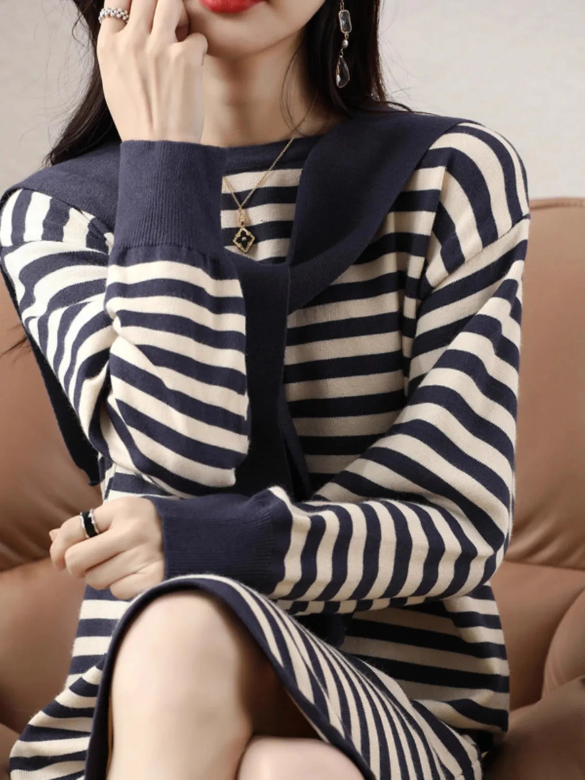 레트로 스트라이프 롱 니트 드 네비게이션 칼라 스트레이트 루즈 웜 미드-길이 스웨터 드 가을 겨울 신상