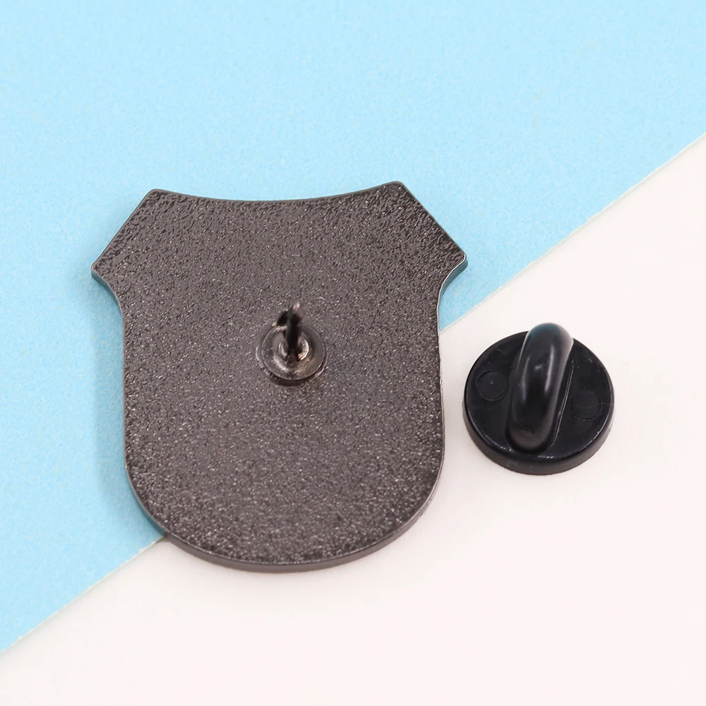 العلبة المقصورة بوشود نادي البلد المينا بروش الفيلم مستوحاة BCC التلبيب دبوس مشجعي الغولف هدية شارة الملحقات جمع