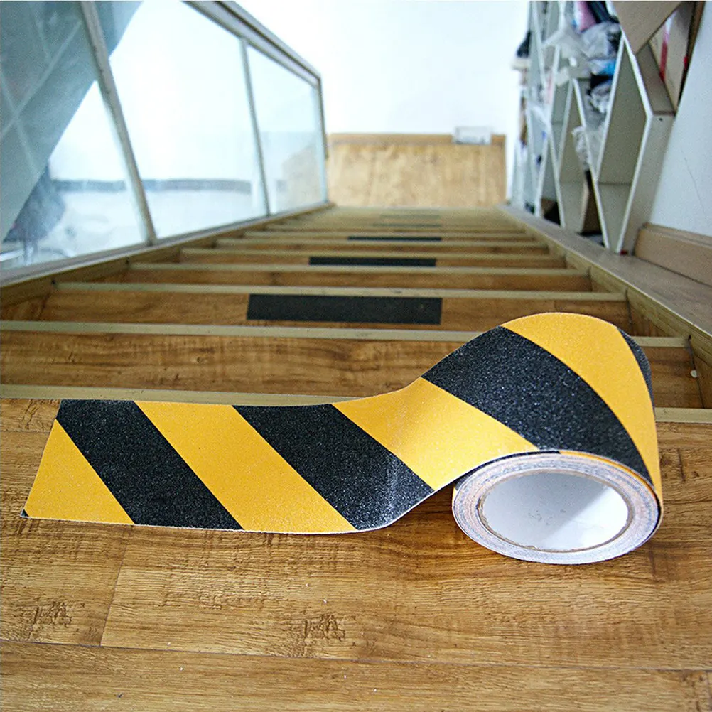 

2 рулона черно-желтой противоскользящей ленты из ПВХ с высоким сцеплением, прочной, водонепроницаемой, для внутреннего и наружного применения