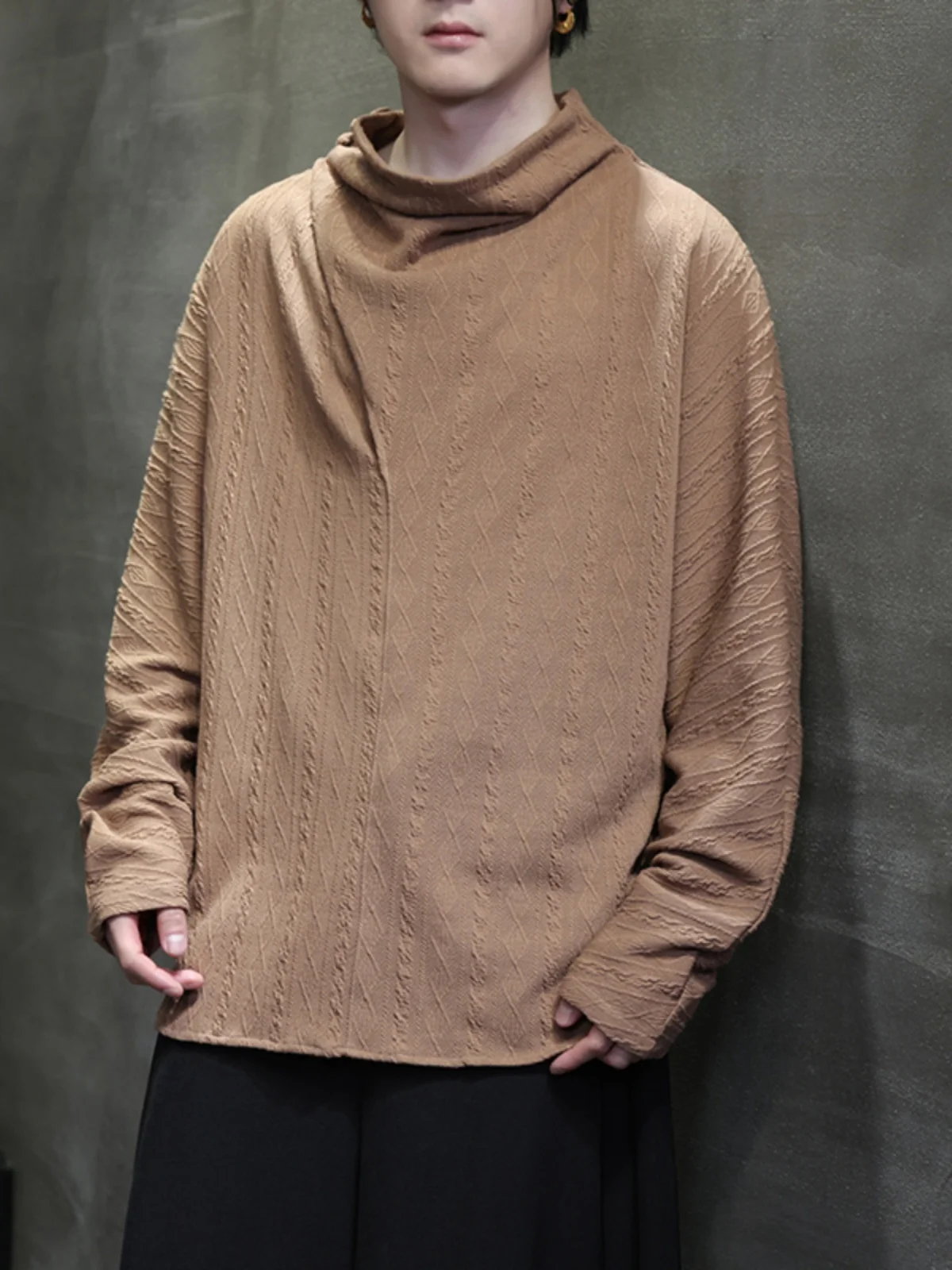 

Ретро-футболка с длинным рукавом и высоким воротником для мужчин, весенне-осенняя, модная, повседневная, свободного кроя, немнущаяся, молодежный тренд