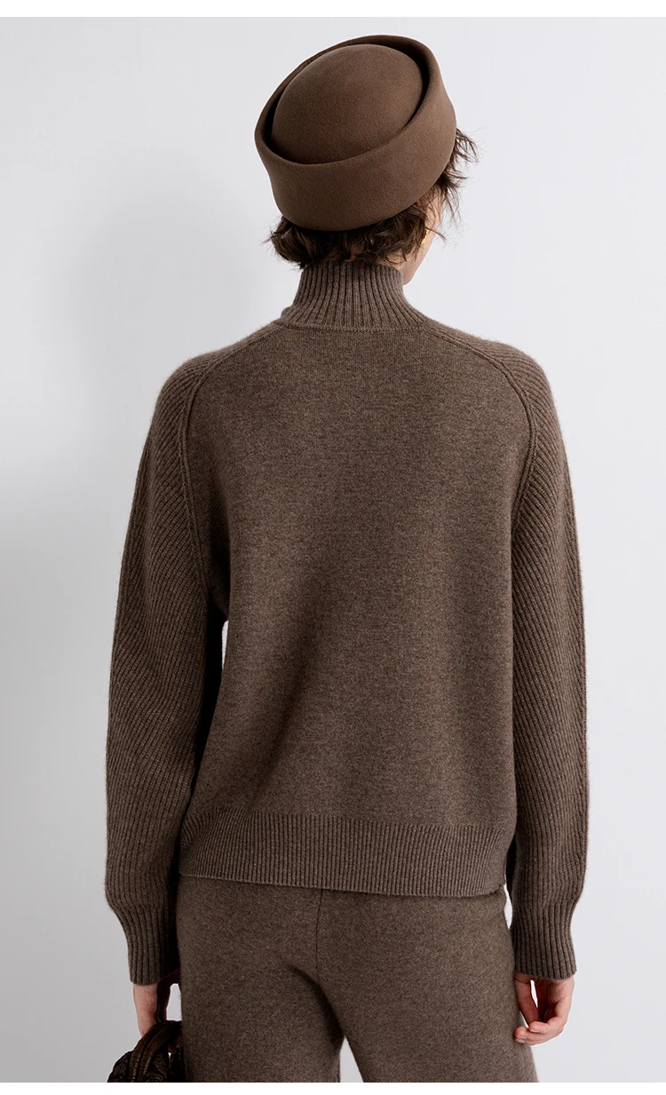 TY862152 Damen-Strickjacke aus Wolle-Kaschmir-Mischung mit Stehkragen und Reißverschluss, 100% Lammfell, Brusttasche, gerippter Saum, LP Quiet Luxury Herbst – Detail 12
