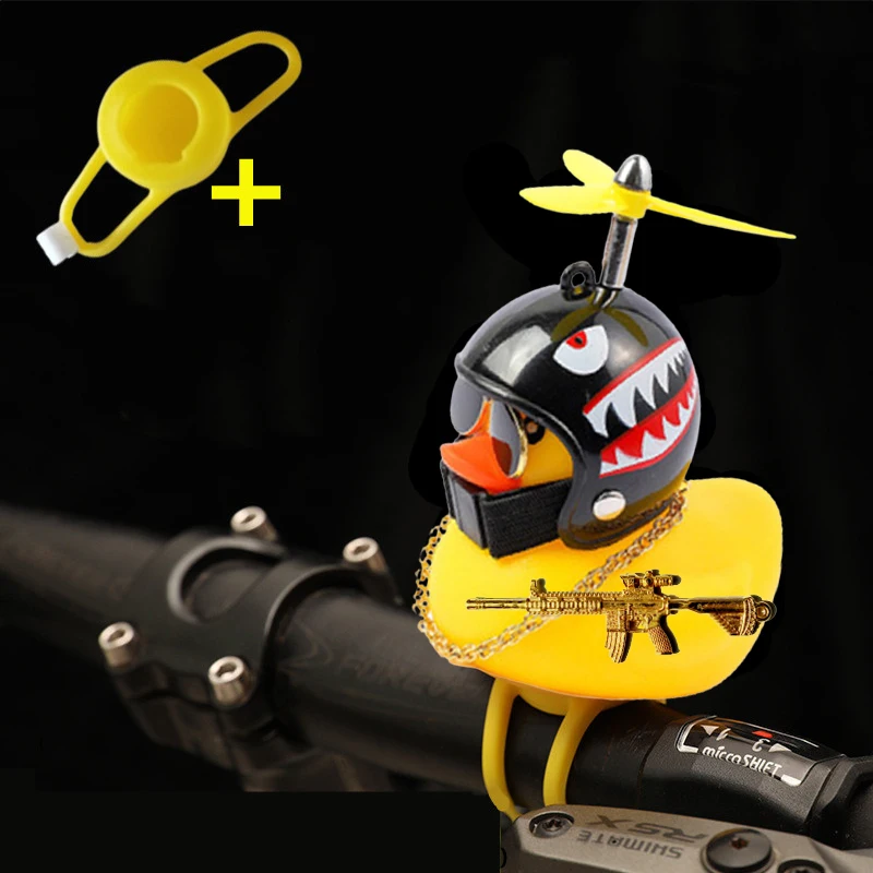 Auto Nette Kleine Gelbe Ente Mit Helm Propeller Wind-brechen Welle-brechen Mit Spielzeug Pistole Ente Fahrrad Motorrad auto Zubehör – Detail 8