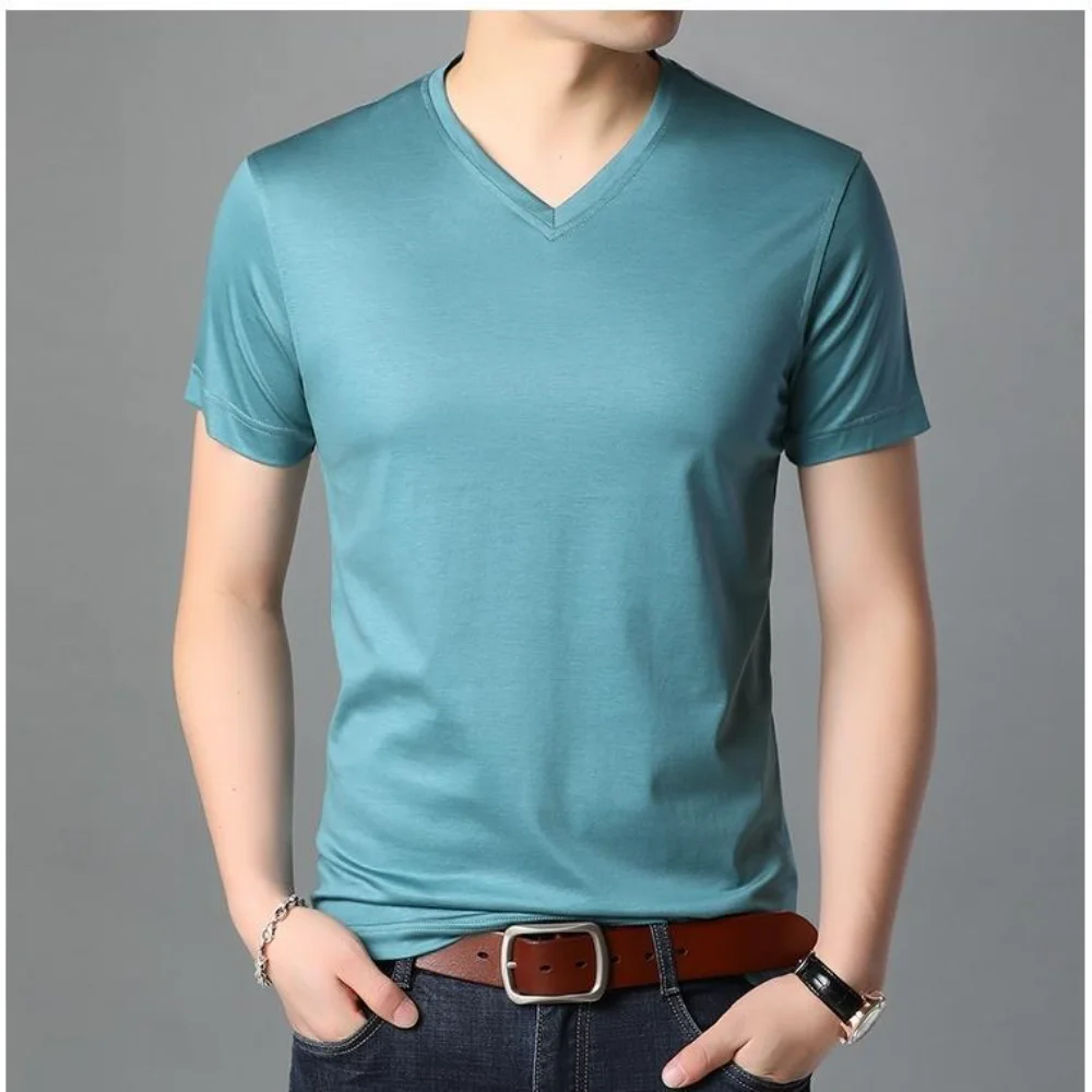 Summer Luxury Golf Wear Men V-Neck Design and Silk Blend Fabric Breathable Short Sleeves Normal Shirt Oversize T-Shirt