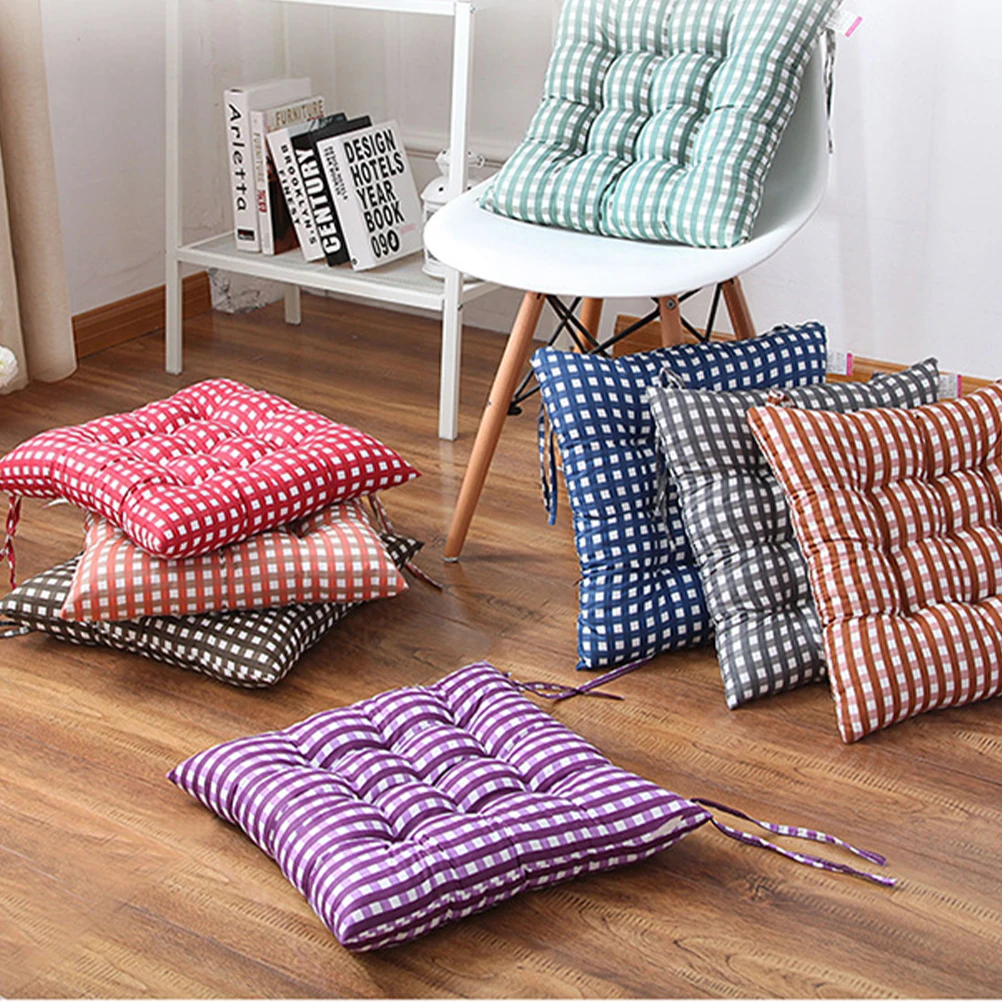 

Adorable 2Pcs Thicken Grid Pattern Seat Cushion For Office Living Room Stylish Decorative Cushion