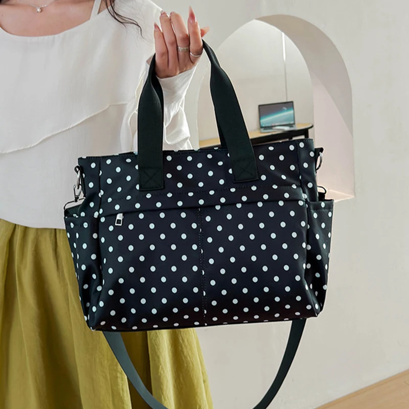 

Korean Style Polka Dot Large Capacity Shoulder Bag Casual Fashion Travel Tote Handbag Simple Trendy Daily Bag Commuter Satchel