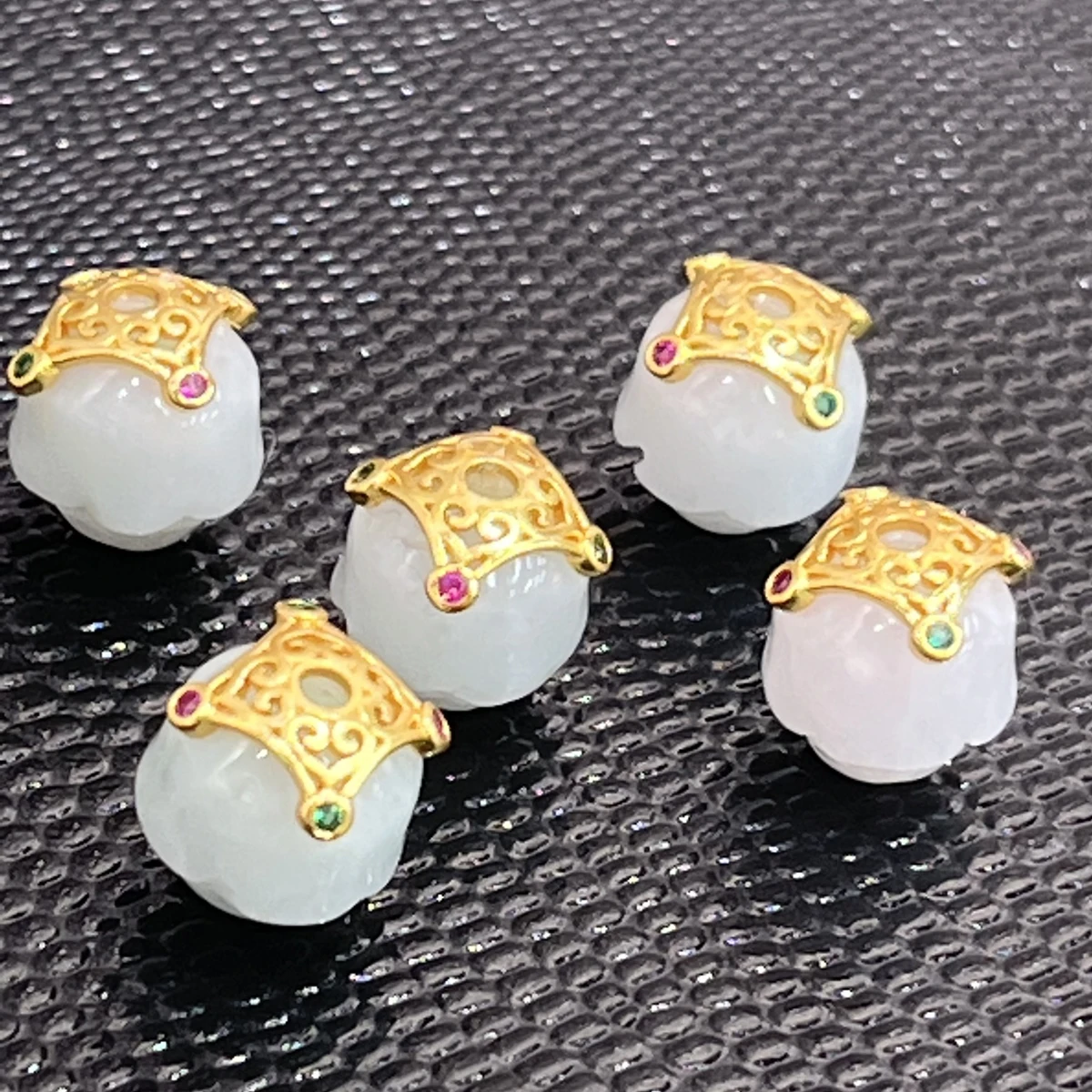 11x11 مللي متر اليشم زهرة السحر مع تخريمية ذهبية و لهجات جوهرة قسط DIY بها بنفسك مستلزمات صناعة المجوهرات لقلادة سوار القرط