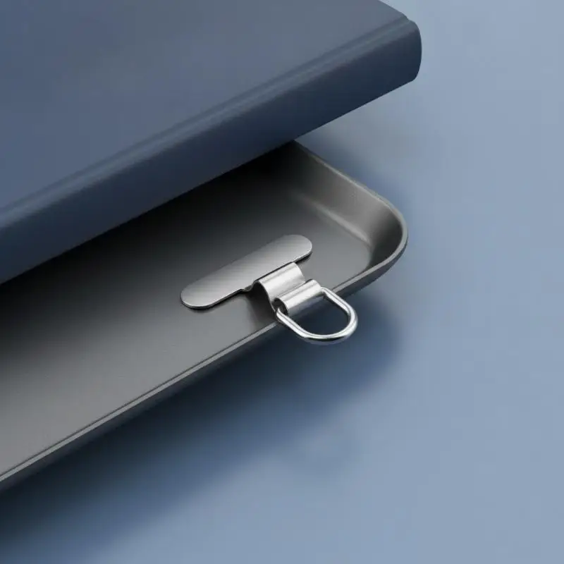 Миниатюрный-держатель-для-мобильного-телефона-из-нержавеющей-стали-с-отверстием-для-шнура-зажимом-и-отверстием-для-зарядки