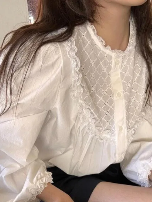 

Chic Women's Heavy Embellied Lace Trim Bubble Sve irt Spring New Sle Sweet Youthful Versatile Faionable Top