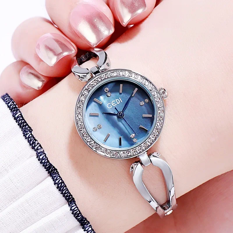 Women Watch Light Luxury Diamond Inlaid Bracelet Quartz Watch Versatile Fashion Waterproof Steel Belt Ladies Reloj Para Mujer