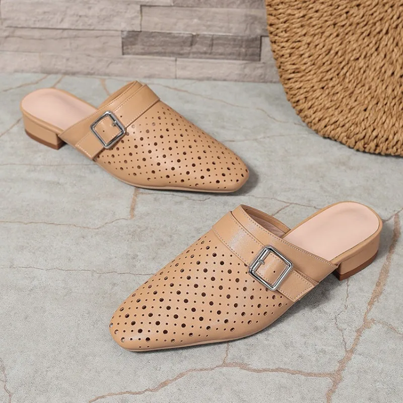 Nuevas zapatillas transpirables con hebilla de cinturón ahuecadas para exteriores, sandalias de verano para playa, ocio, desplazamientos, tacón bajo, sandalias de moda para mujer 36-45