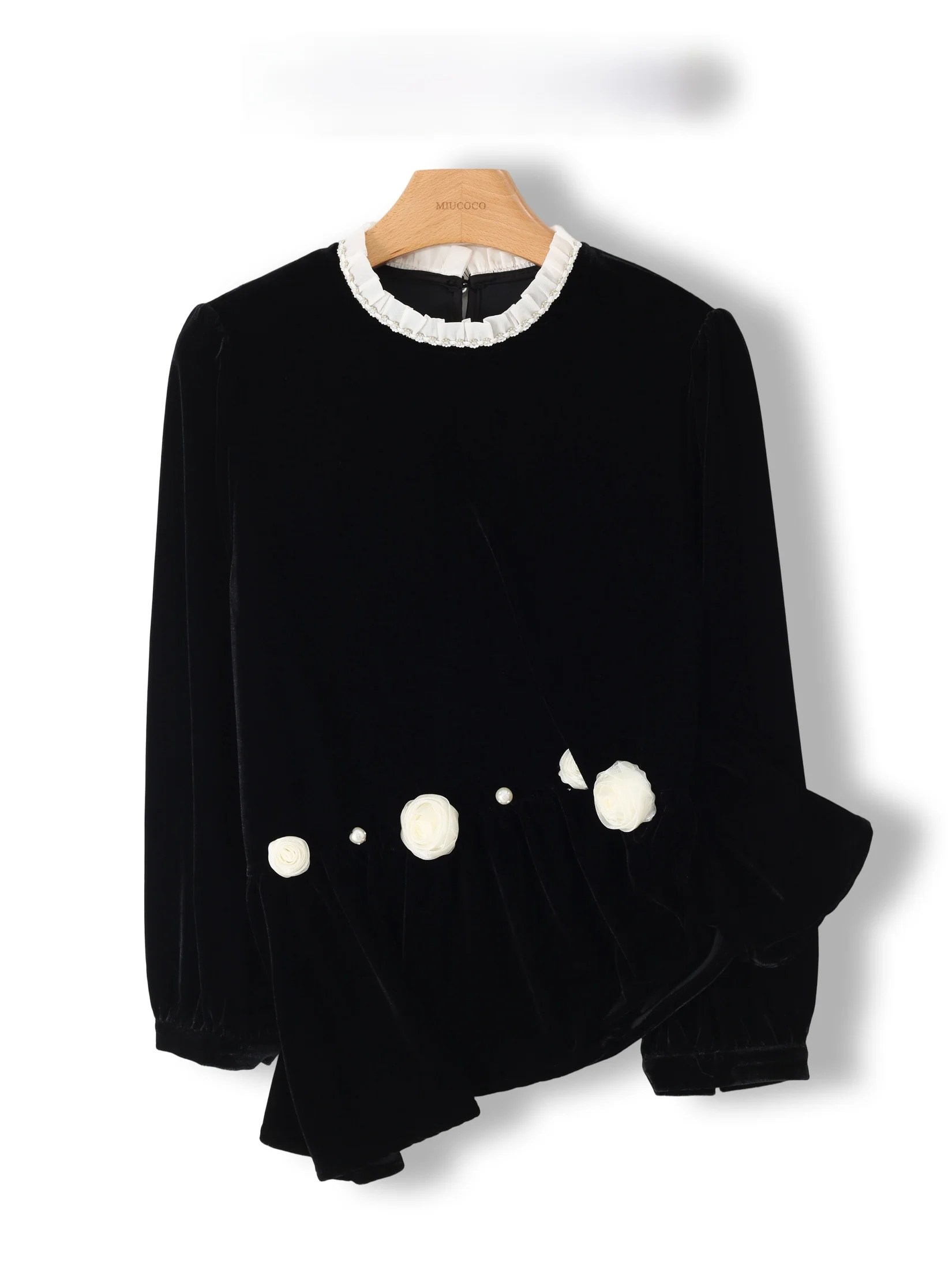 

Velvet Fashion Shirt Floral Embroidery Base Layer Small Fragrance Style Lady's Shirt Retro Loose Fit Long Sleeve Women's Blouse