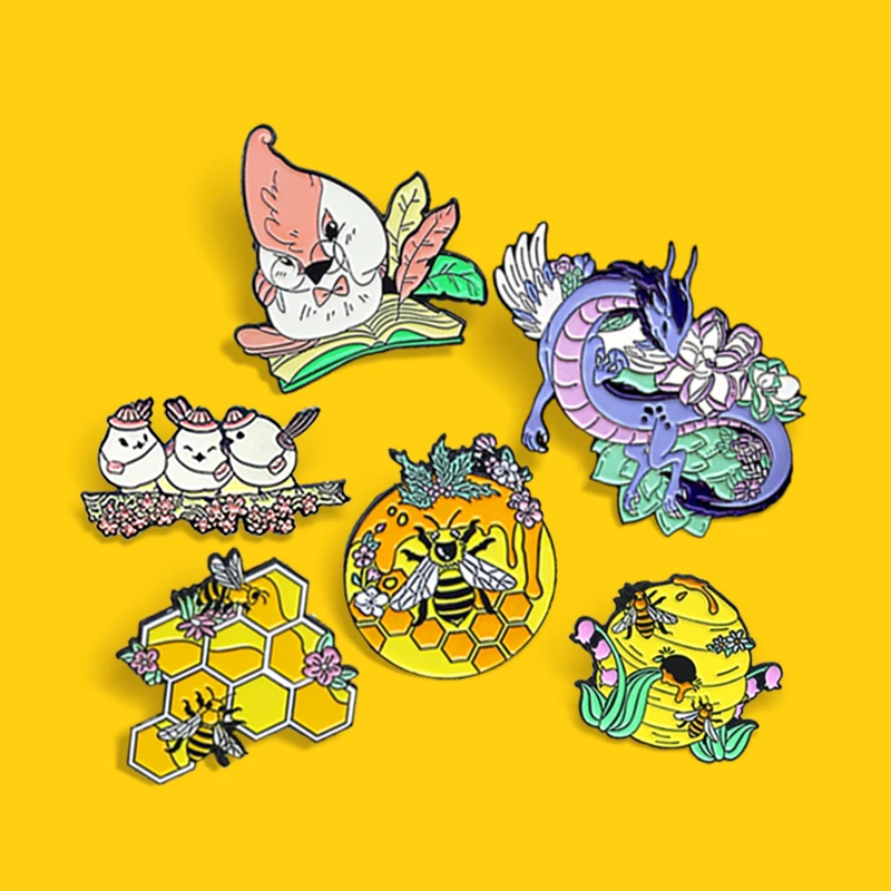 hive Bee Brooch Pins Enamel Flying dragon lizard Plants Animals insect Lapel Brooches Jewelry Wholesale Multicolor Bird Honeybee