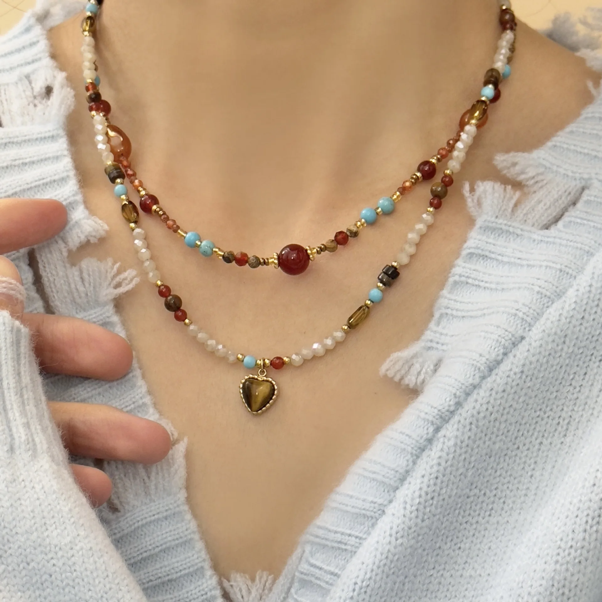 Mid-Levels Begonia Natural Stone Autumn and Winter Whitening Necklace Niche Stacking Wear Versatile Light Luxury Clavicle Chain