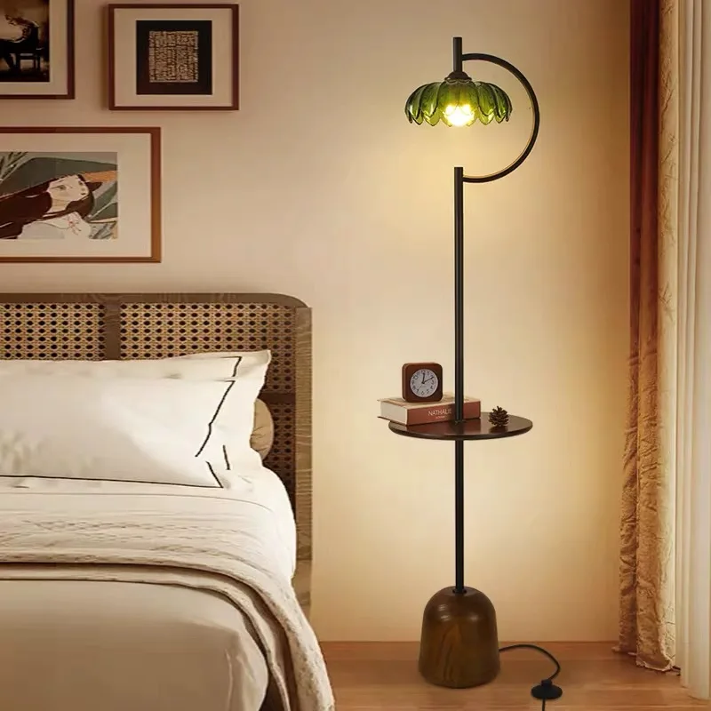 مصباح أرضي لطاولة القهوة بتصميم عتيق من العصور الوسطى لغرفة المعيشة وأريكة جانبية وغرفة النوم الأمريكية مصباح مكتبي للتخزين من الخشب الصلب #3