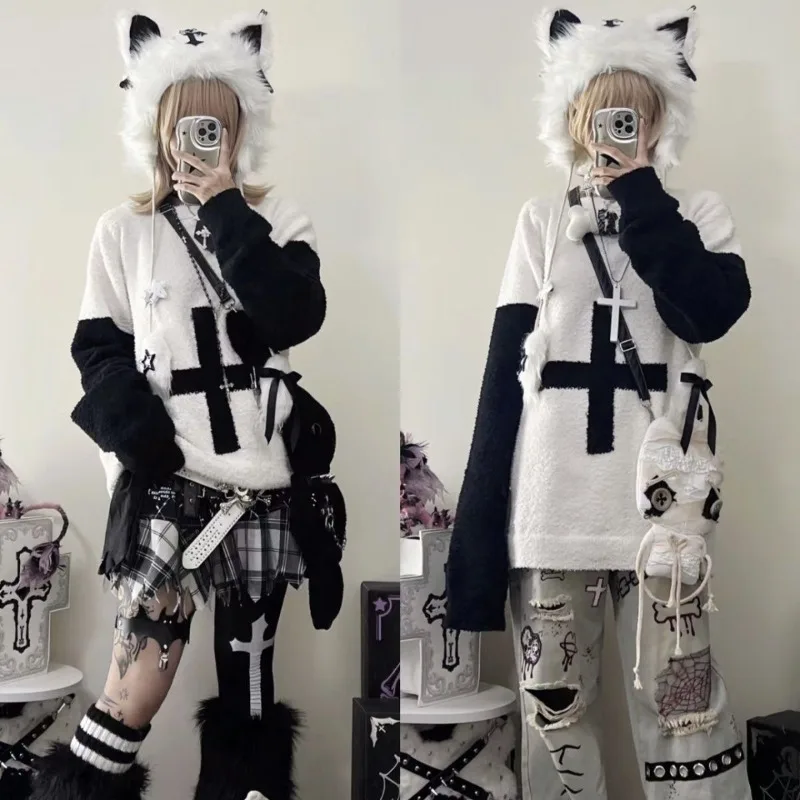Punk Subculture Vintage Punk Knitwear Women Harajuk Black White Contrast Cross Sweater Winter Loose Casual Y2k Fashion Tops New