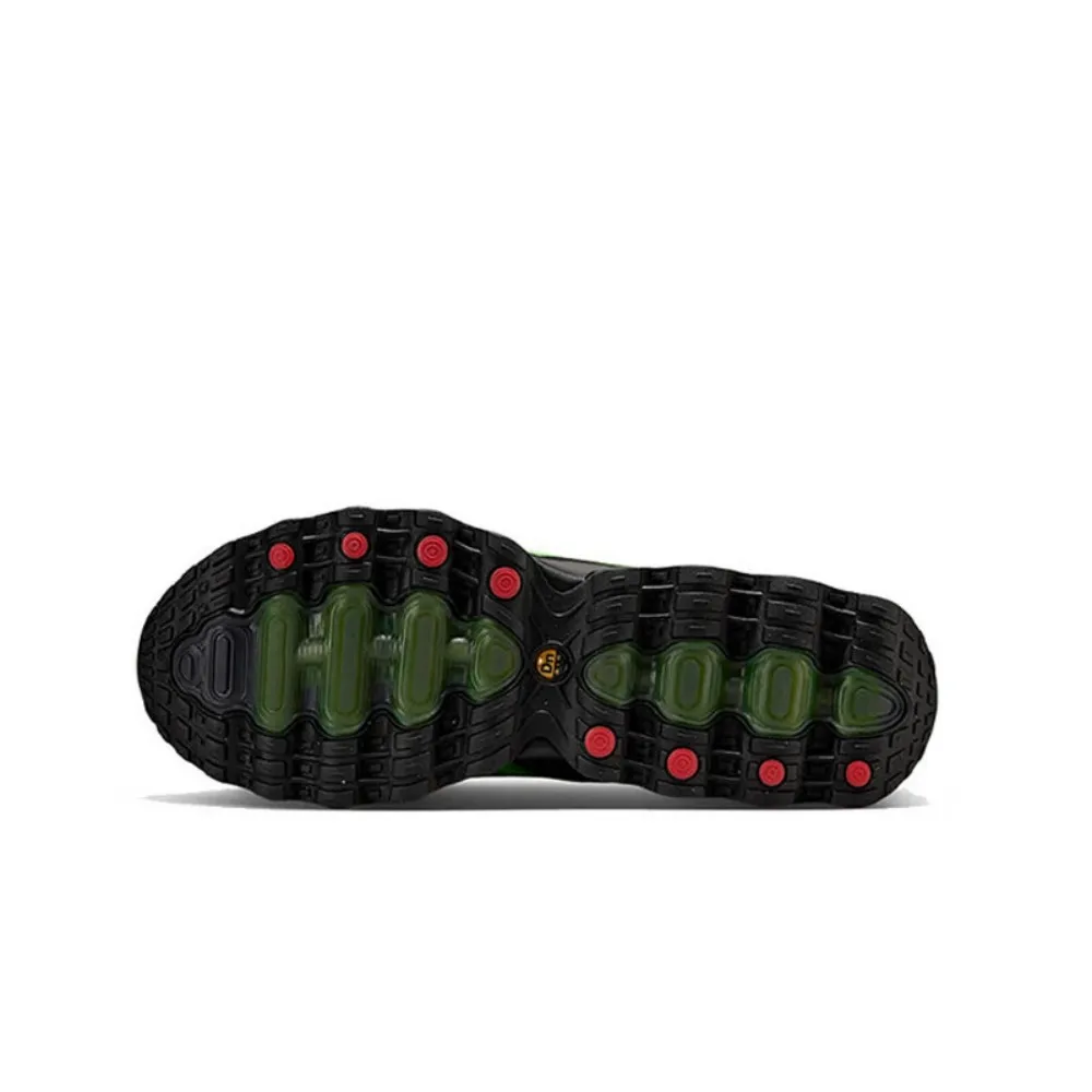 Nike Air Max Dn8 AMD “Black Green Strike” Soft, Comfortable, Durable Low-Top Men's Style Green/Black HQ4681-010