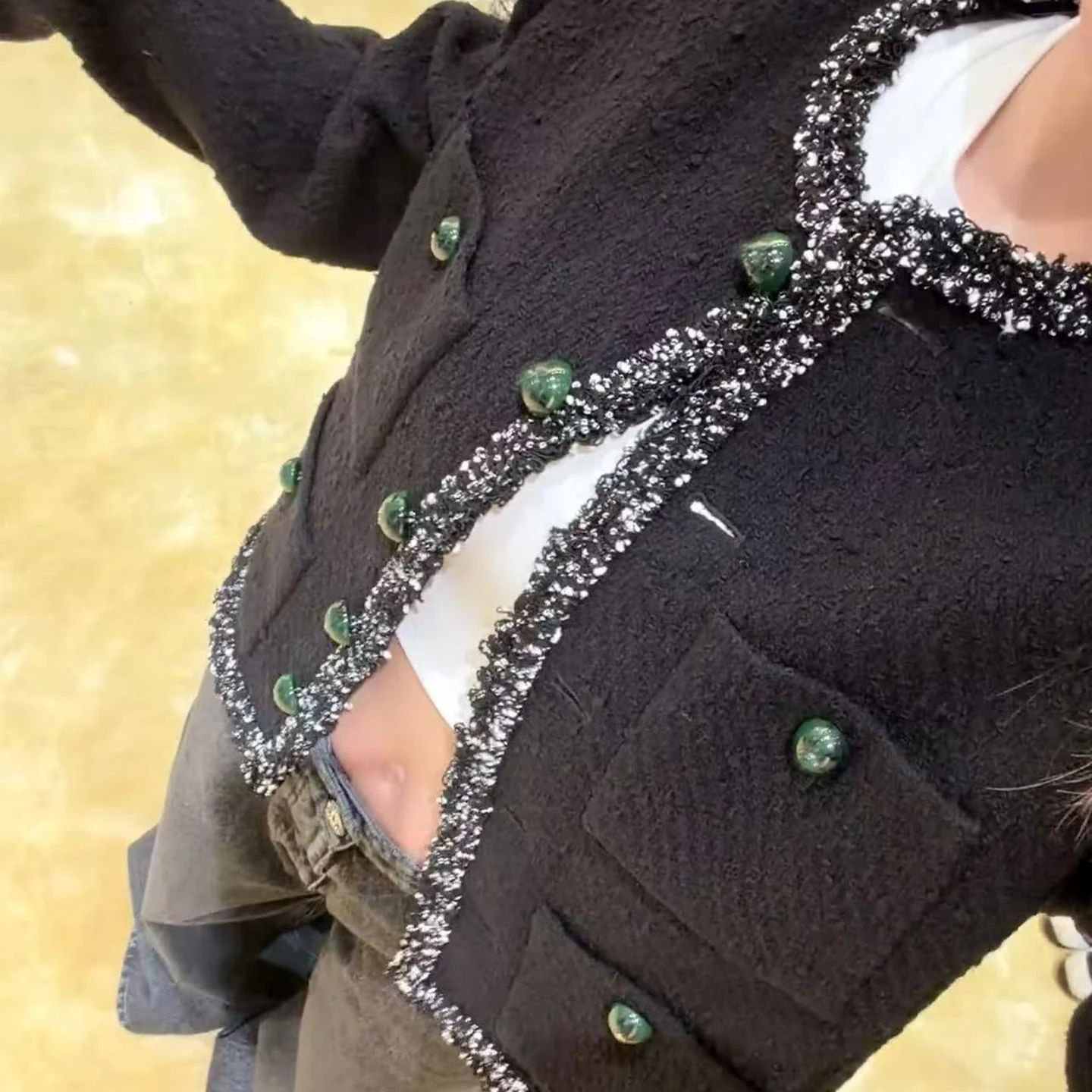 26 New Light Luxury Black Knitted Short Coat Female Round Neck Celebrity Temperament Slim and Thin Coat