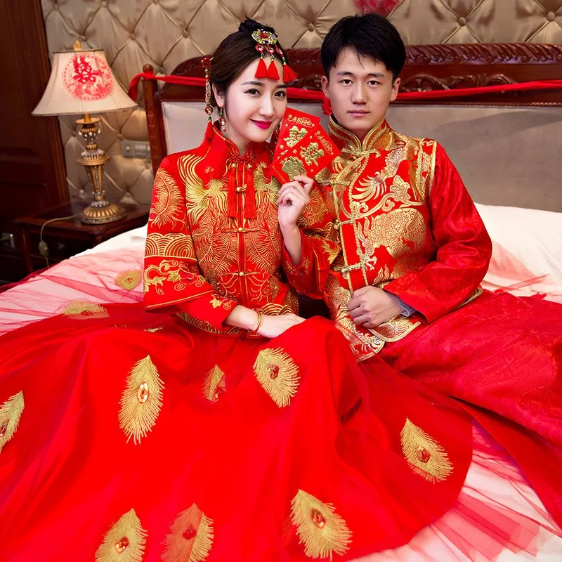 New groom's Chinese-style cheongsam wedding dress studio theme clothing