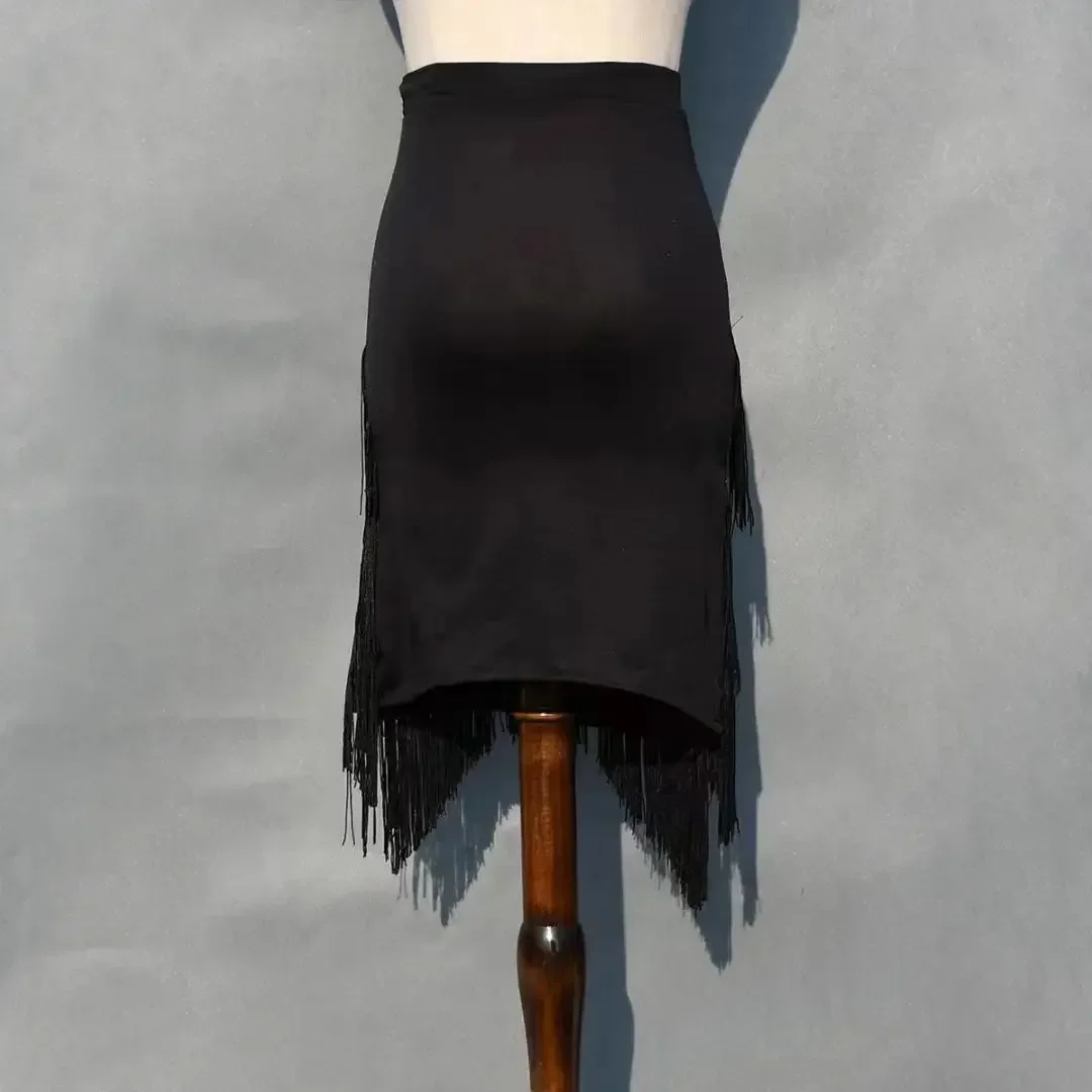 

2023 Adult Women Latin Dance Tasse Skirt Lady Tasse L4 Layer Black Red V Fringed Dress Ballroom Stage Performance Dancewear
