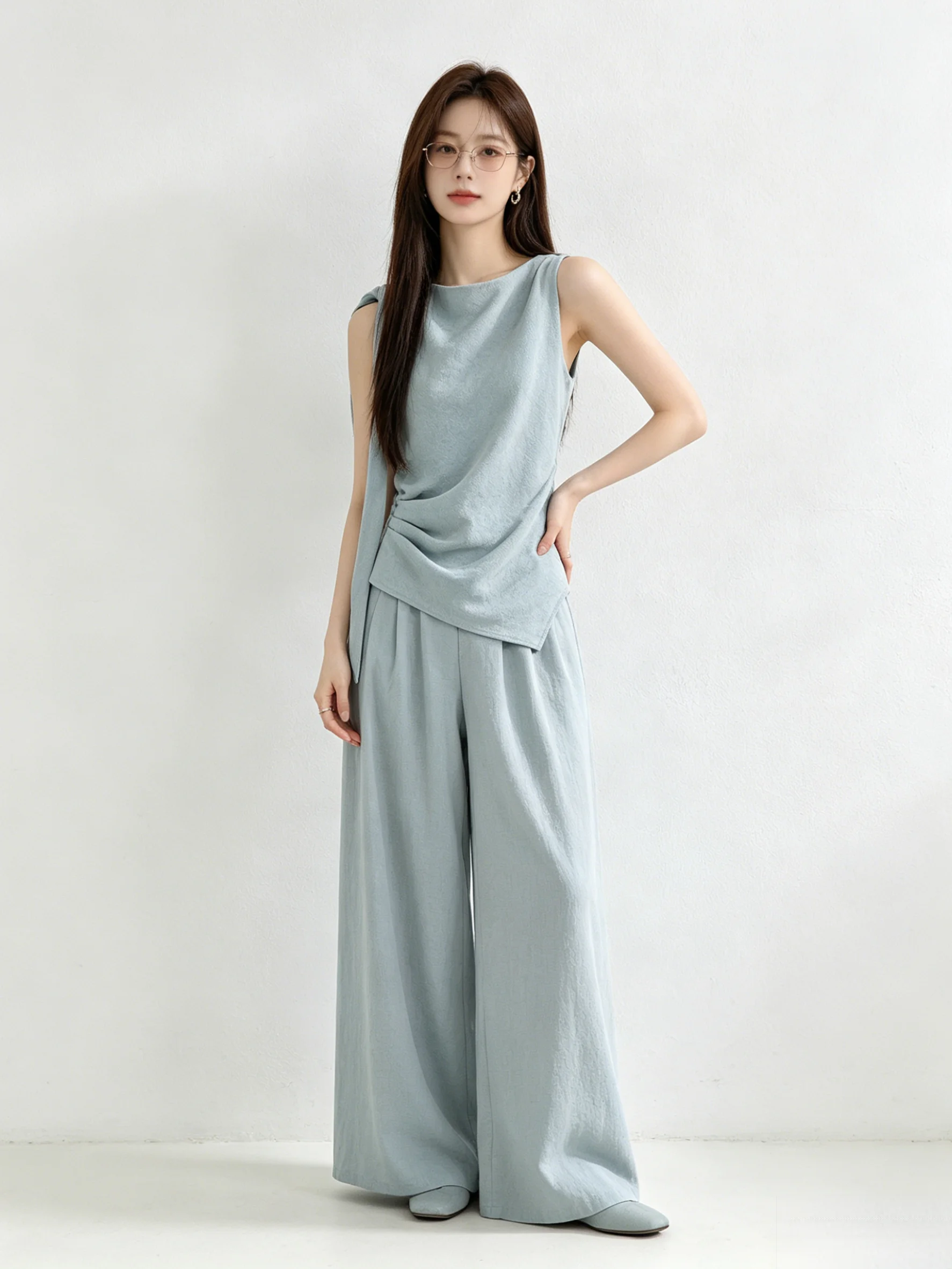 

Casual Style Breathable Summer Outfit Women's Sleeveless Vest And Wide Leg Pants High Waist Design Fashionable And Slimming