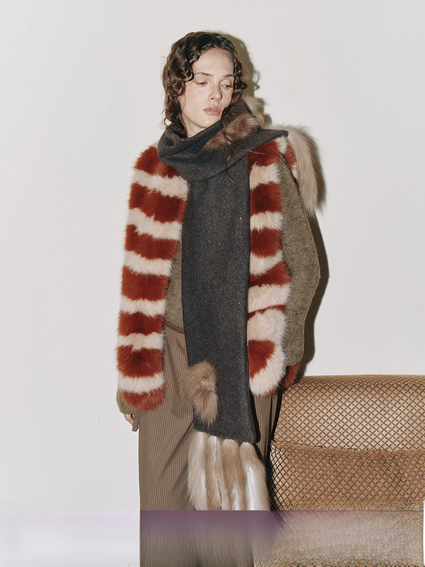 

Жилет из пушистого меха Plum Plum adow, винтажный цвет, оранжевый, свободный, теплый, женский, осенне-зимняя модная верхняя одежда