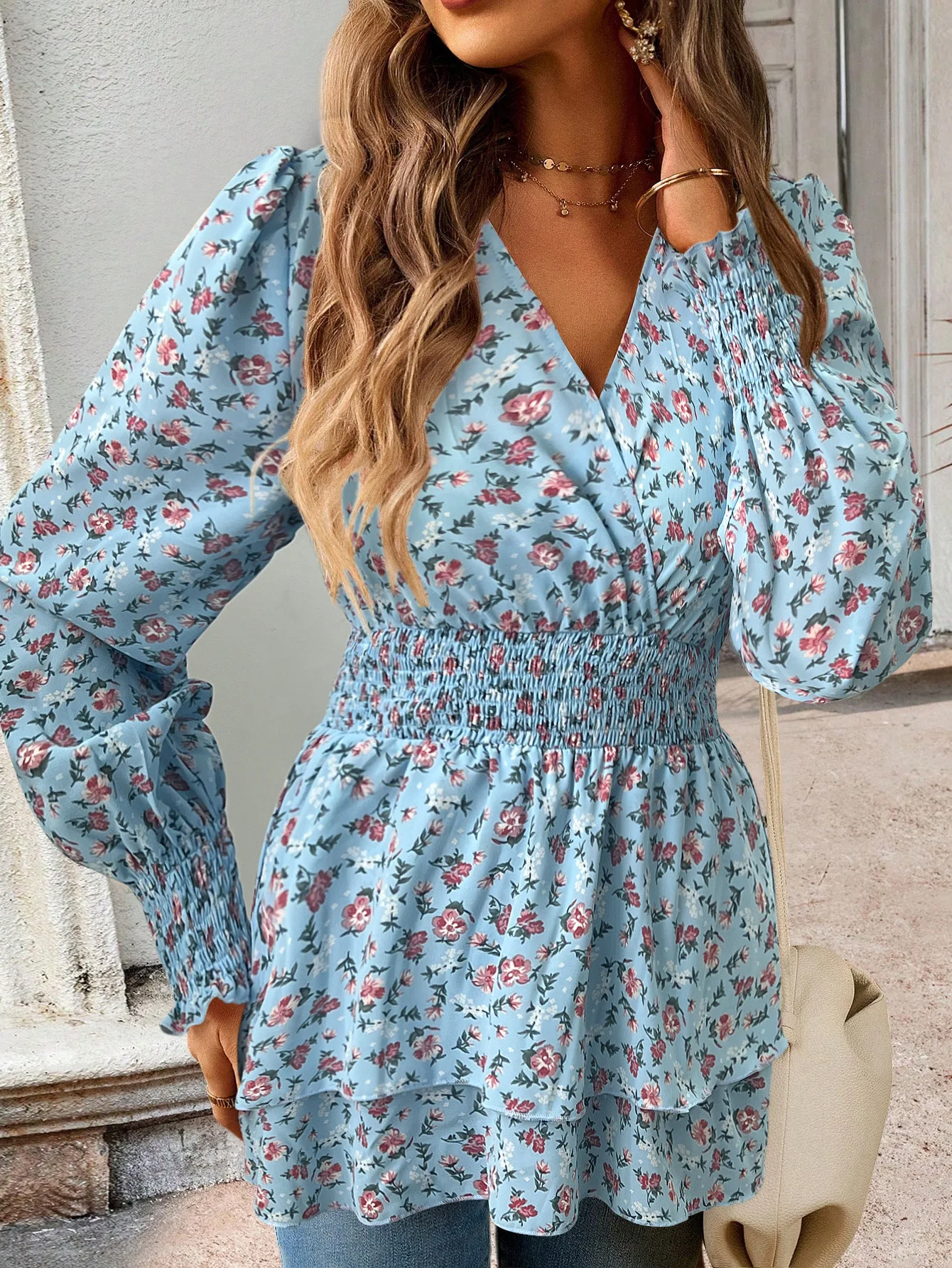 

Женская блузка с v-образным вырезом и цветочным принтом, свободная посадка с длинным рукавом, офисная одежда, осень 2025 г., полиэстер, элегантный повседневный топ, женская одежда