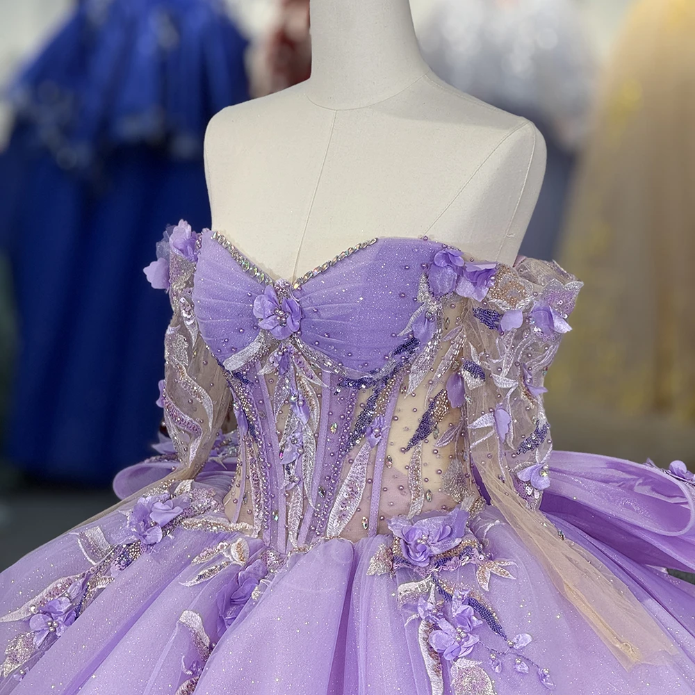 فساتين Quinceanera مخصصة من Vestidos De 15 Quinceañera من الدانتيل للأميرة فستان عيد ميلاد للنساء فستان حلو 16 بأكمام طويلة