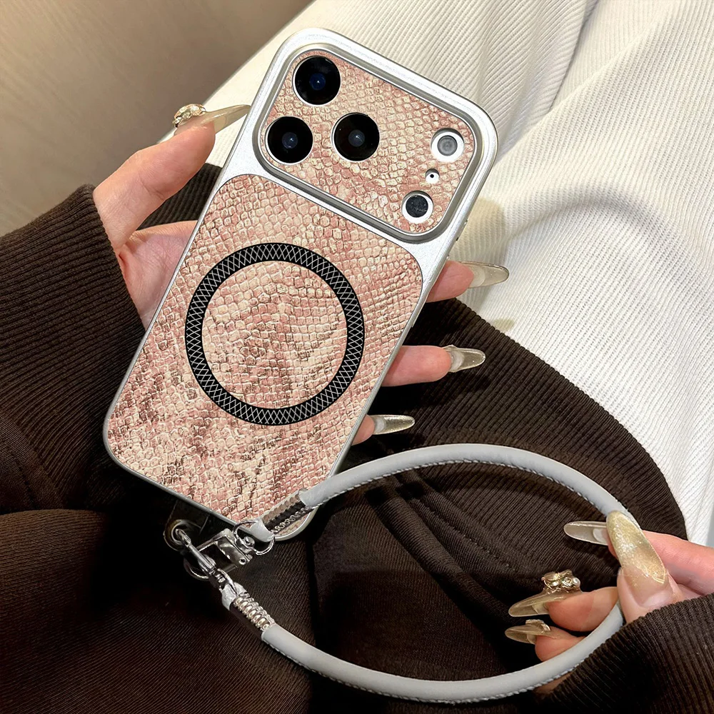Apple Iphone 15 Pro Max - Мягкий чехол для телефона с узором