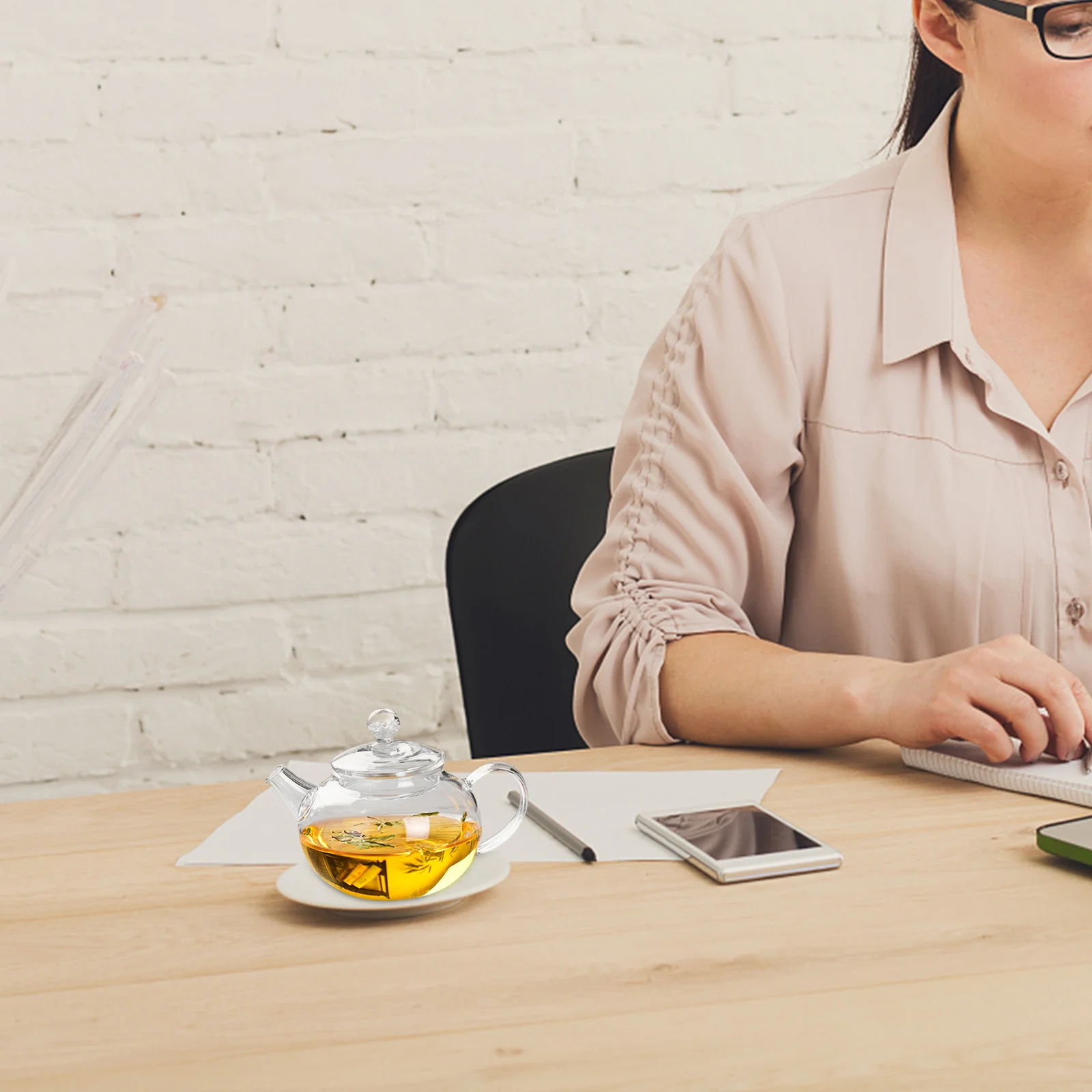 

Glass Tea Maker 200ml Thick Heat Resistant Loose Leaf Tea Kettle Clear Pot Suitable for Gatherings Glass Teapot