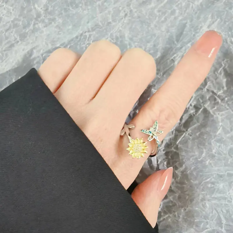 Fashion Crystal Anxiety Relief Spinning Ring For Girl Copper Butterfly Flower Wedding Rotating Rings Fidget Metal Spinner view 5