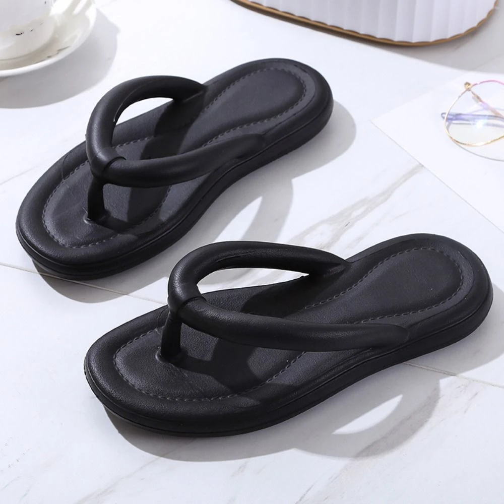 Lightweight Anti Slip Beach Flip Flops Soft Soled Clip Toe Women Slippers Beachwear EVA Summer Sandals Outdoor Indoor