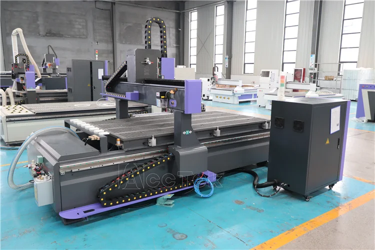1325 Atc Cnc Router Met Roterende Apparaat Lineaire Atc Cnc Router Machine Voor Houtbewerking