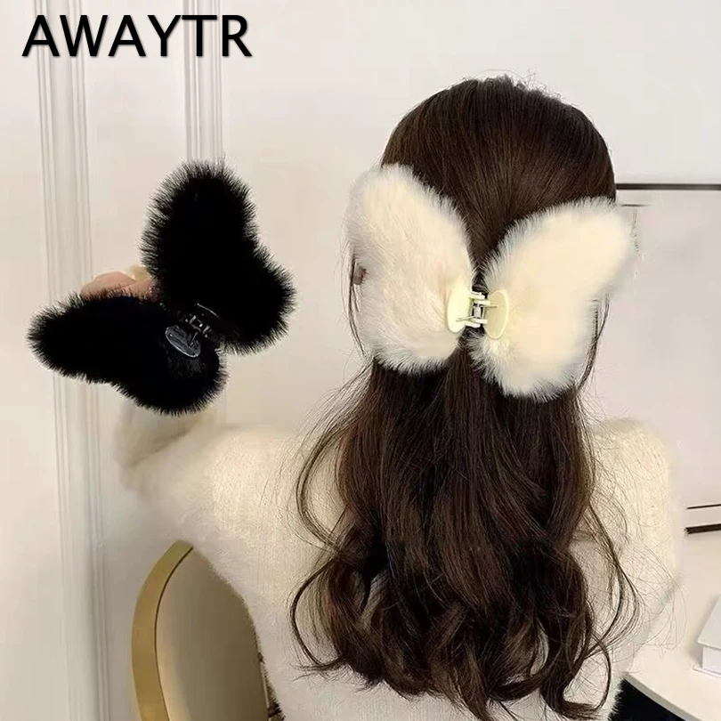 AWAYTR AWAYTR Black White Plush Butterfly Hair Claw OversizeHair Clip Large Size Rex Rabbit Fur Hairpin For Women Hair Accessori